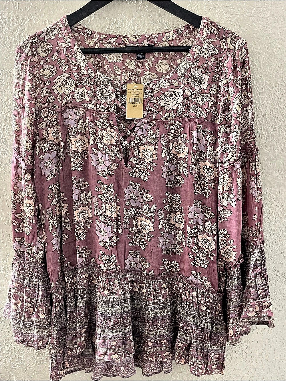 American Eagle Floral Peasant Blouse Purple & Pink Small NWT